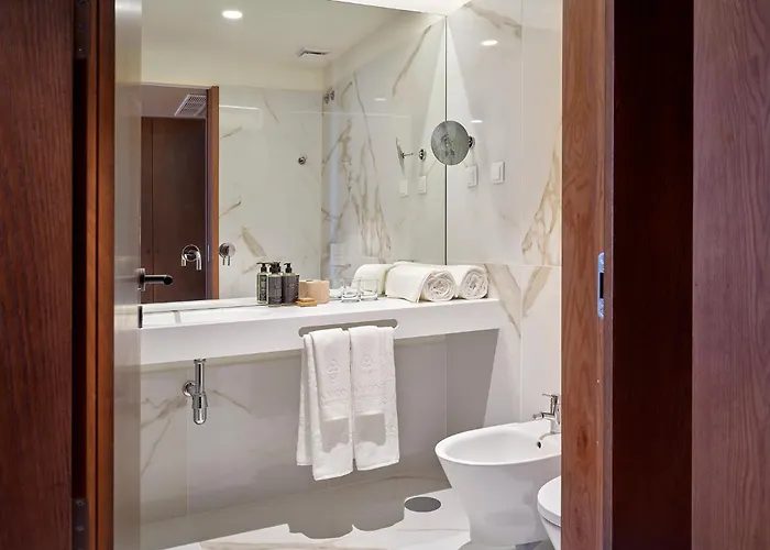 The Vinea Collection By Piamonte Monção